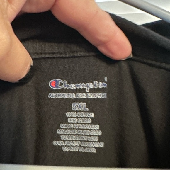 Champion Classic Black Sweatshirt - Picture 3 of 3